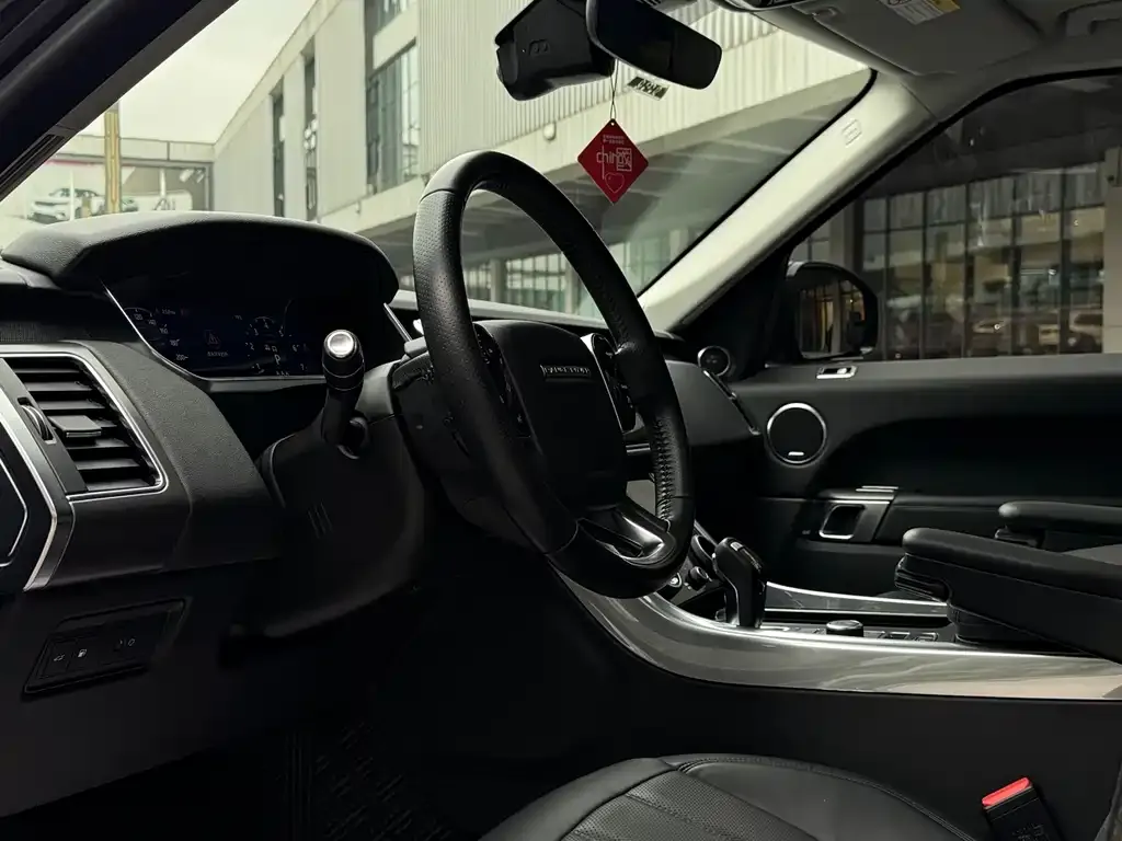 Land Rover Sport PHEV 2021 из CN, фото 4