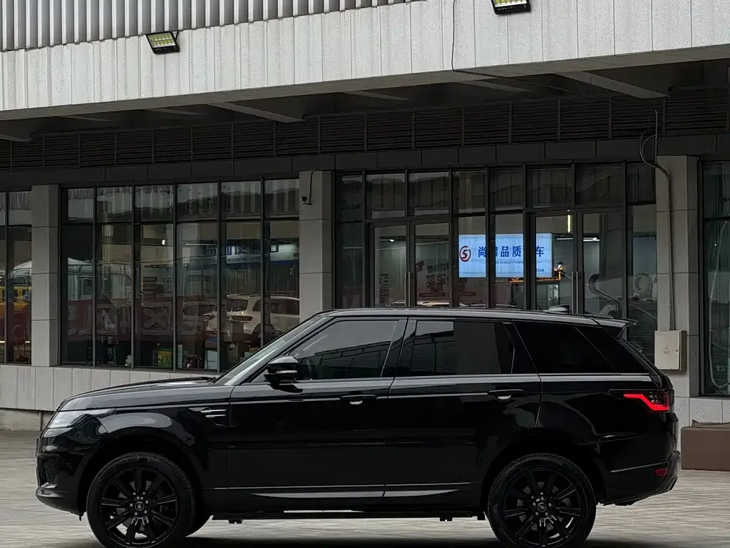 Land Rover Sport PHEV 2021 из CN, фото 3