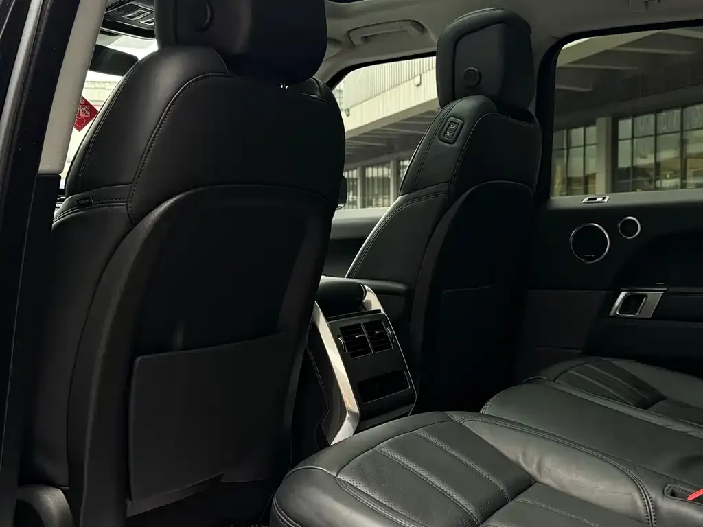 Land Rover Sport PHEV 2021 из CN, фото 6