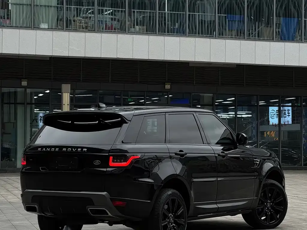 Land Rover Sport PHEV 2021 из CN, фото 9
