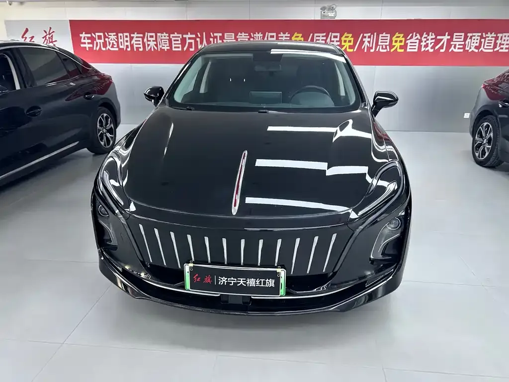 Hongqi E-QM5 — фото 5