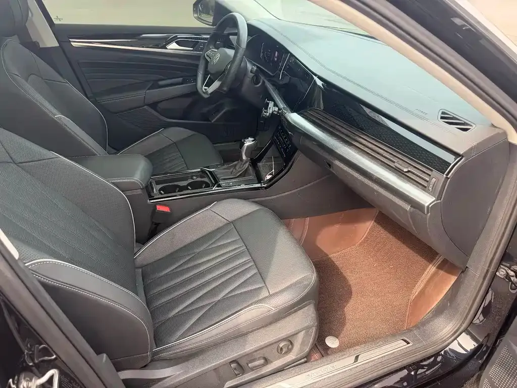 Volkswagen Passat — фото 3