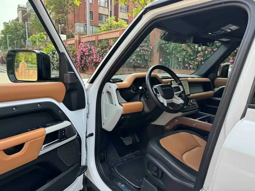 Land Rover Defender — фото 3