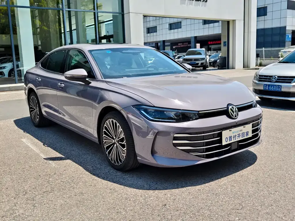 Volkswagen Passat — фото 8
