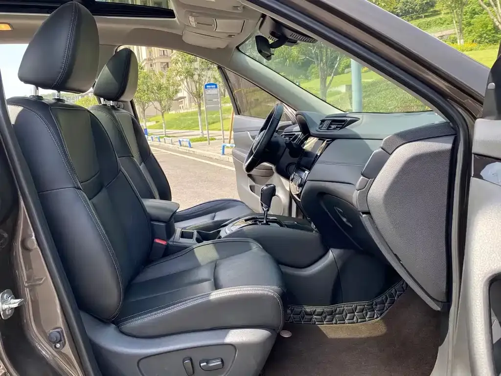 Nissan X-Trail 2021 из CN, фото 7