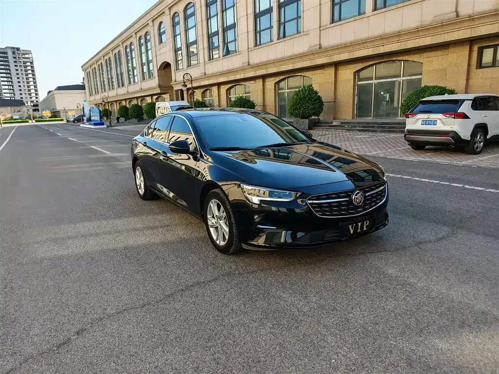 Buick Regal — фото 10