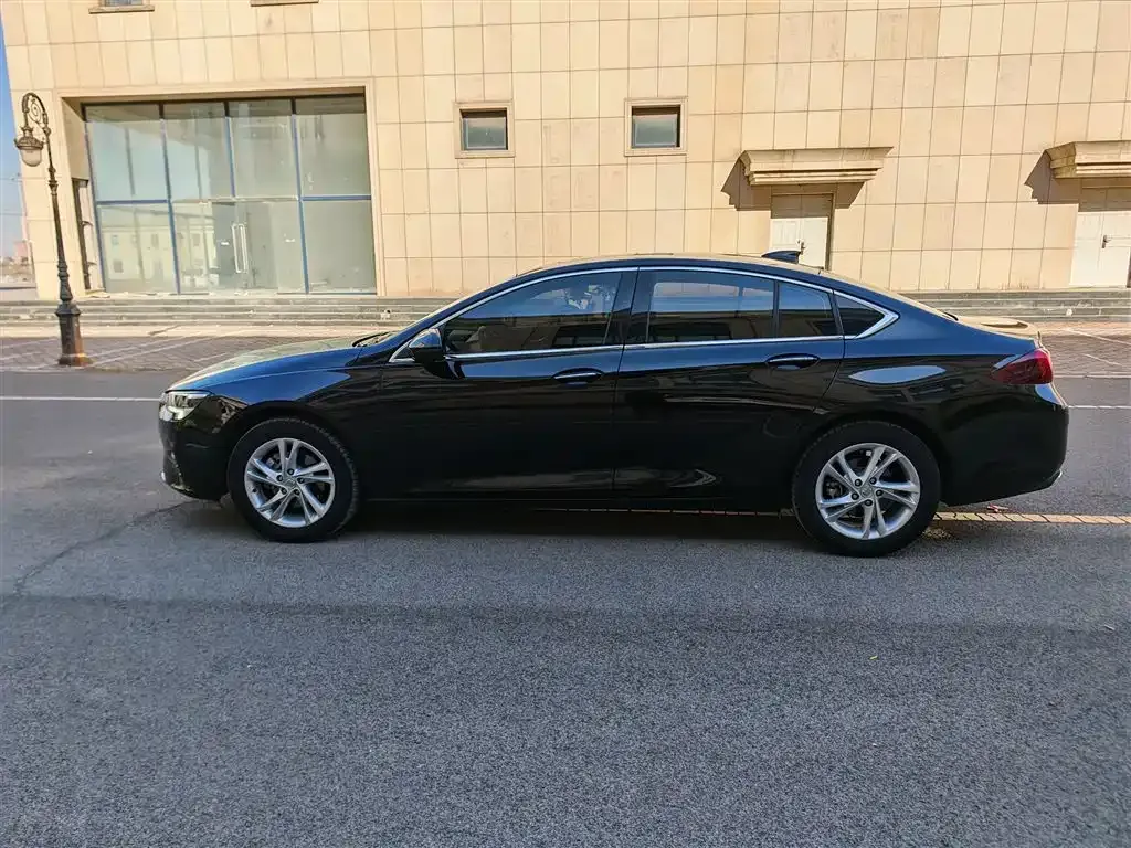 Buick Regal — фото 6
