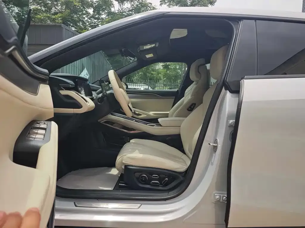 BYD L EV 2024 из CN, фото 8