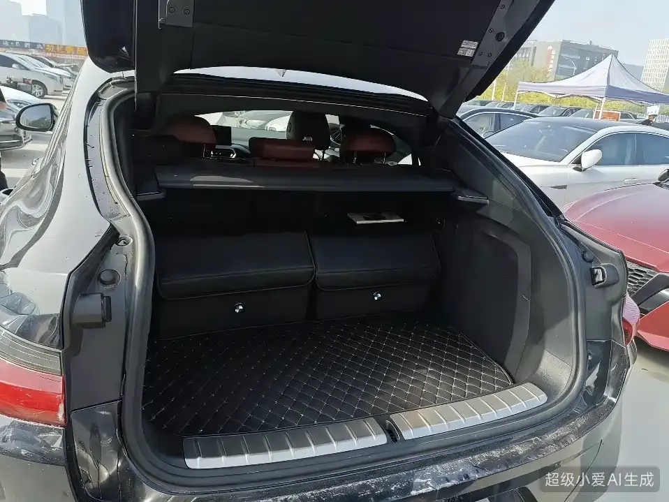 BMW X4 2022 из CN, фото 3