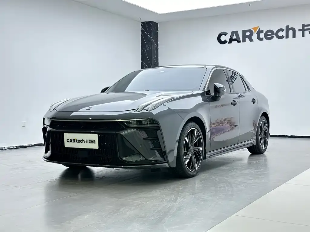 Lynk & Co 03 — фото 1