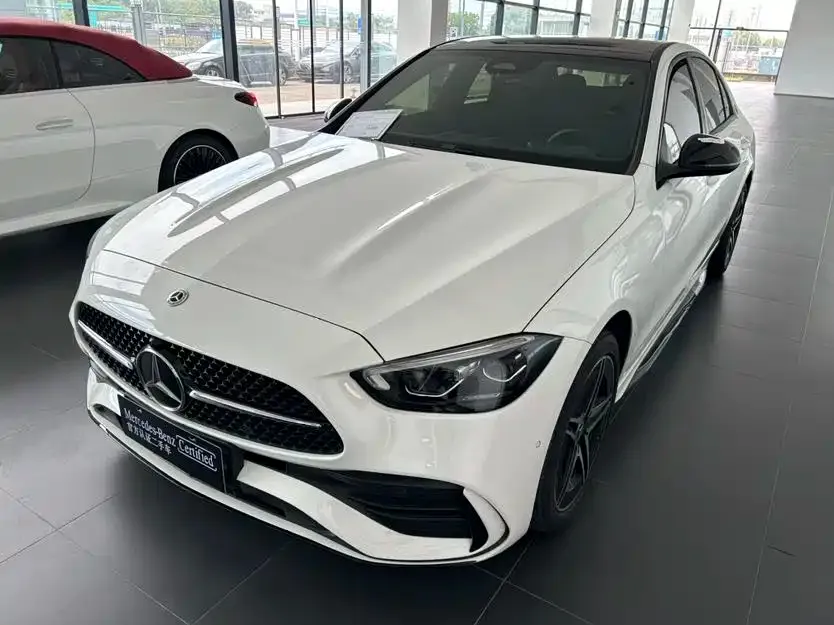 Mercedes-Benz C-Class — фото 1