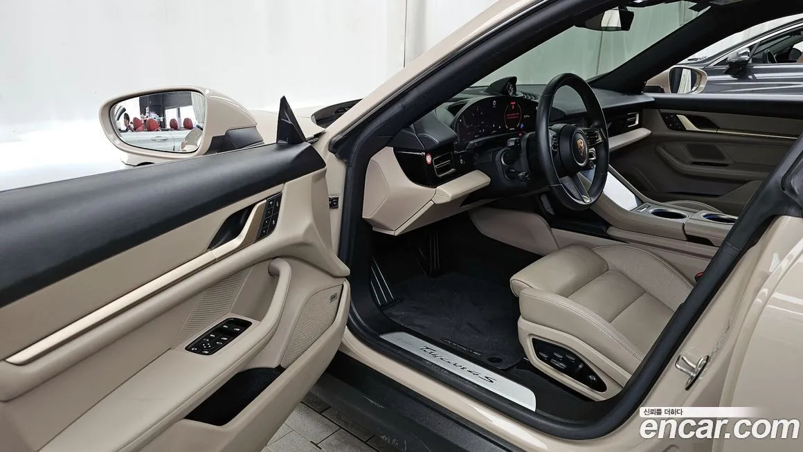 Porsche Taycan 2022 из KR, фото 6