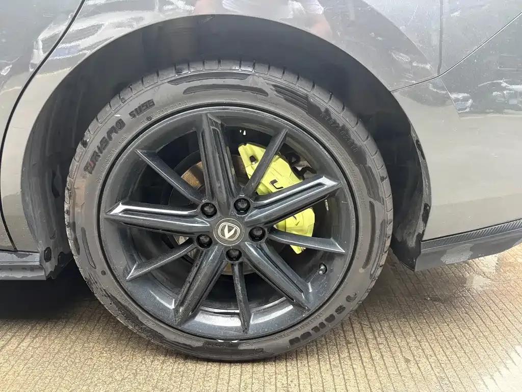 Changan UNI-V 2023 из CN, фото 6