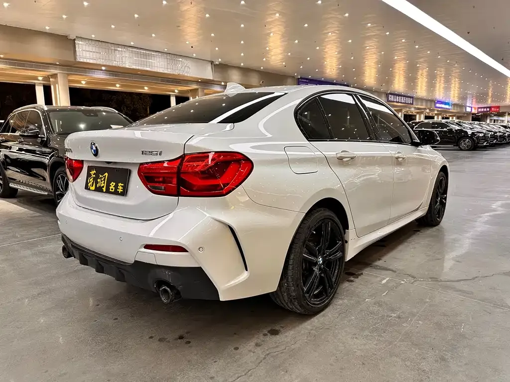 BMW 1 Series — фото 10