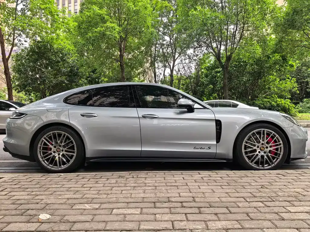 Porsche Panamera — фото 9