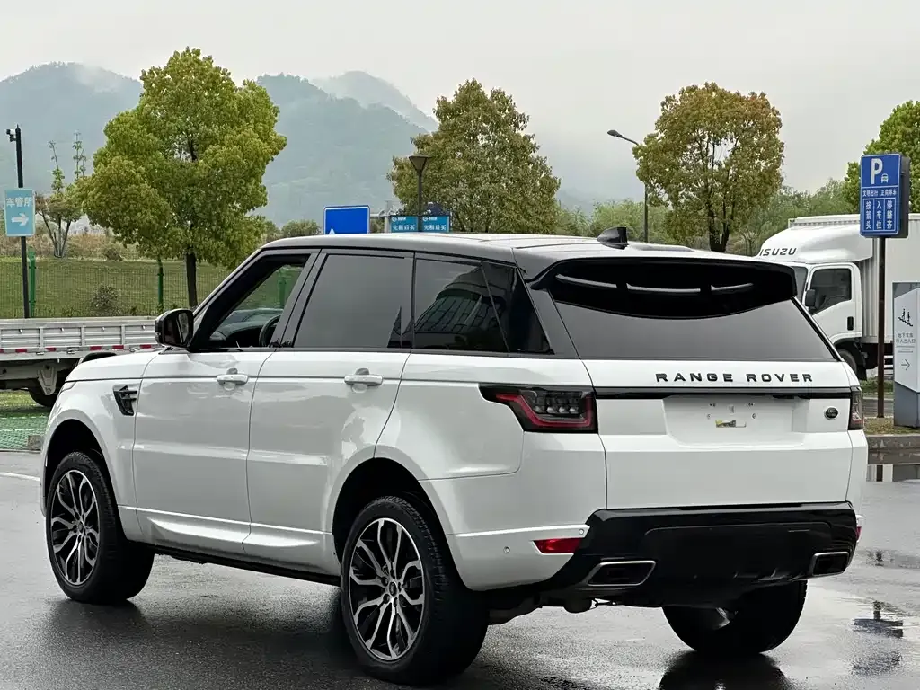 Land Rover Sport — фото 10