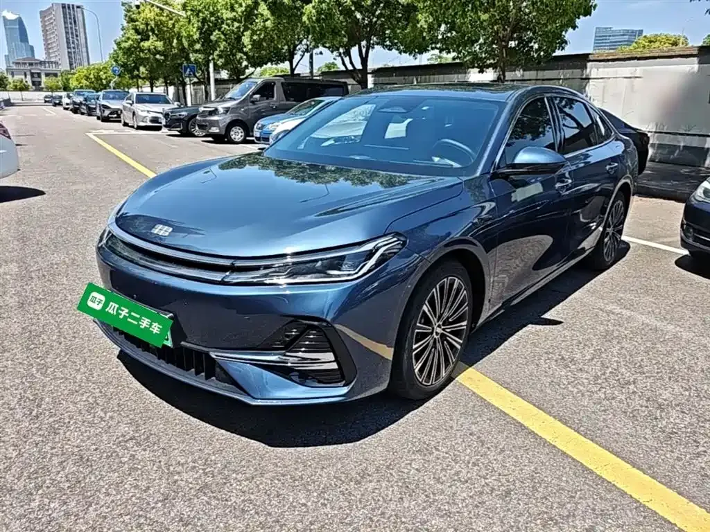 Geely Galaxy A7 — фото 7