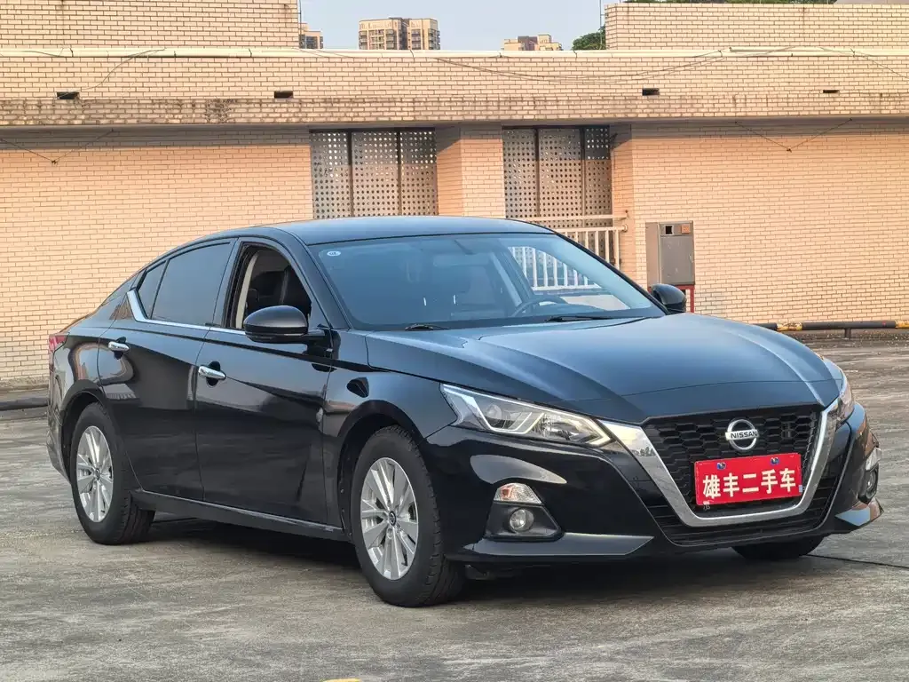 Nissan Teana 2022 из CN, фото 7