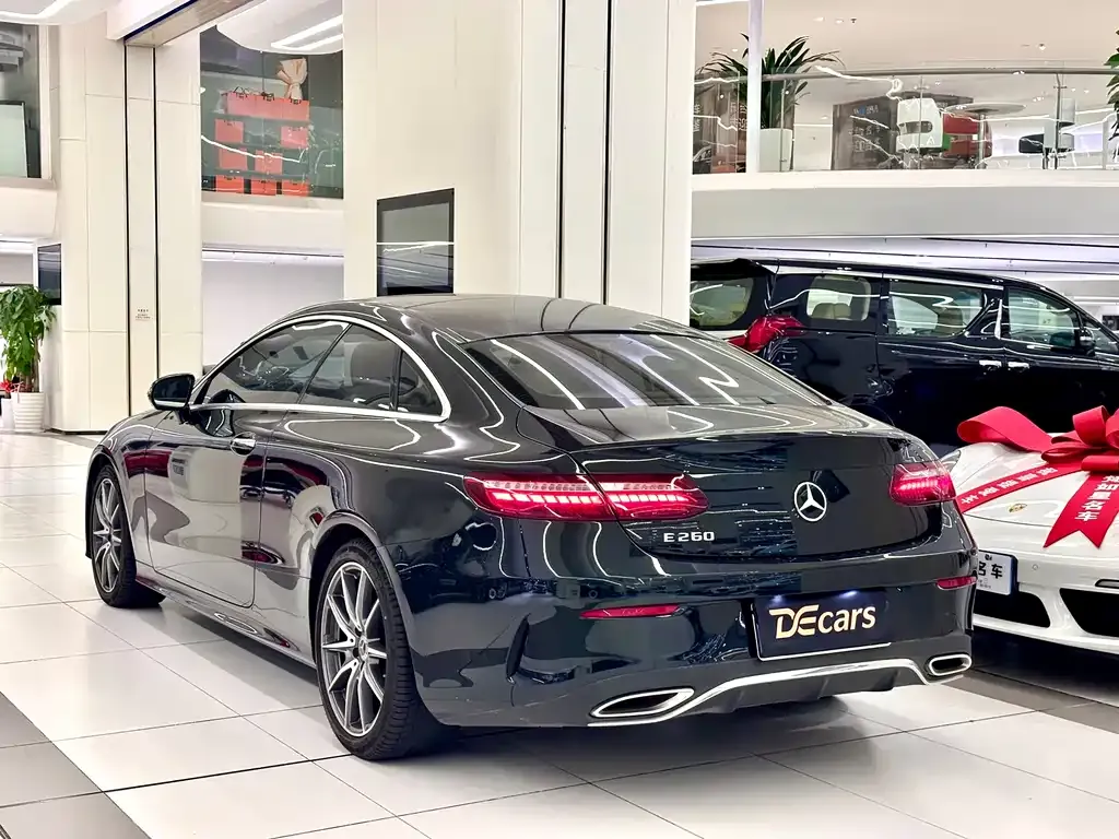 Mercedes-Benz E-Class (Import) — фото 10