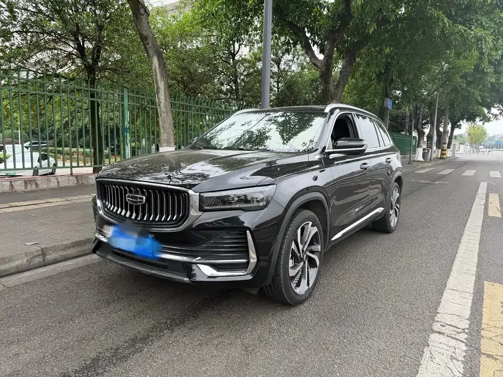 Geely Xingyue L — фото 1