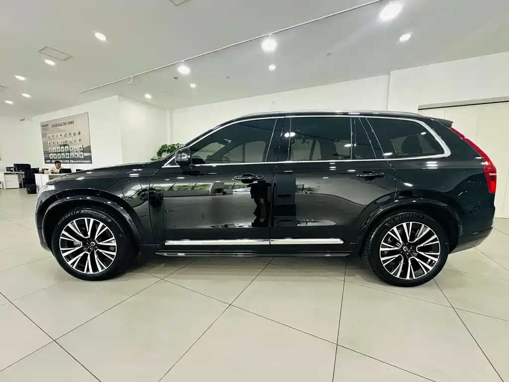 Volvo XC90 PHEV 2023 из CN, фото 8