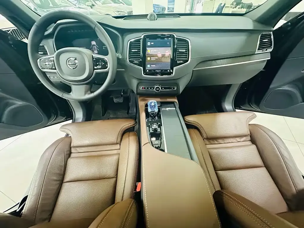 Volvo XC90 PHEV 2023 из CN, фото 7