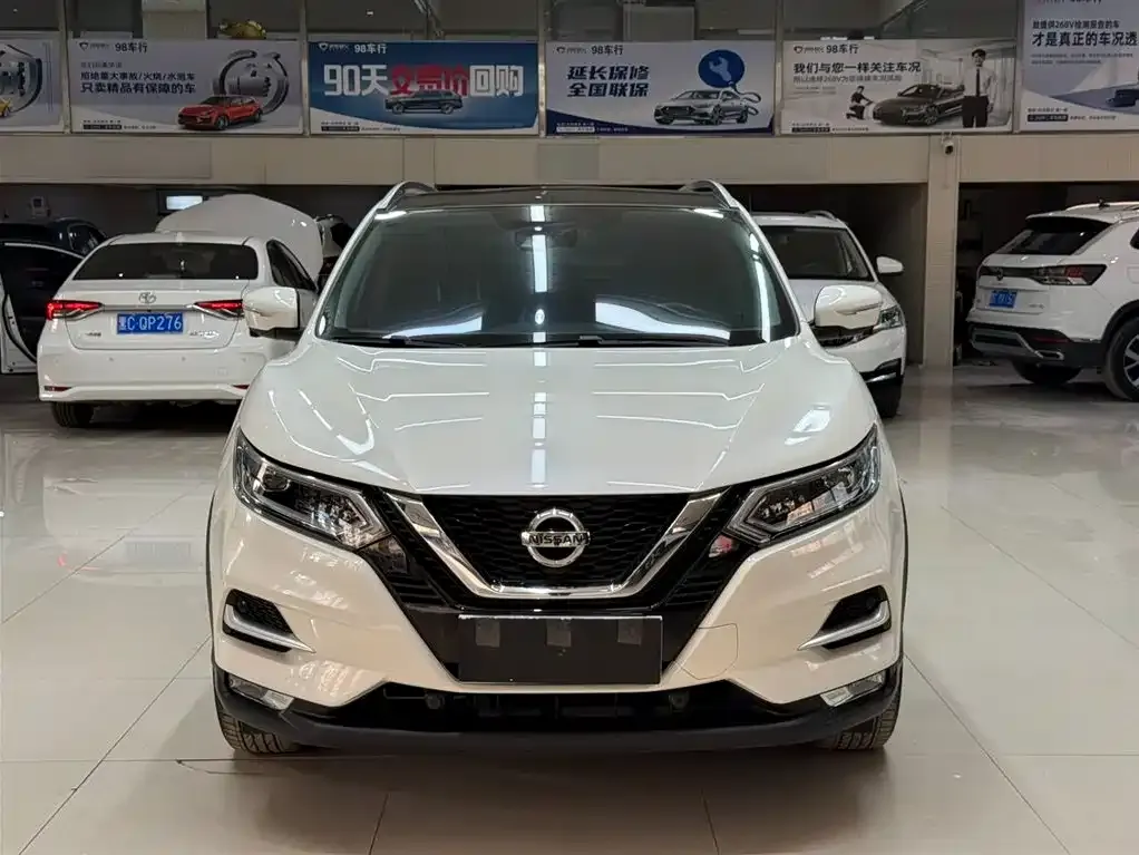 Nissan Qashqai — фото 6
