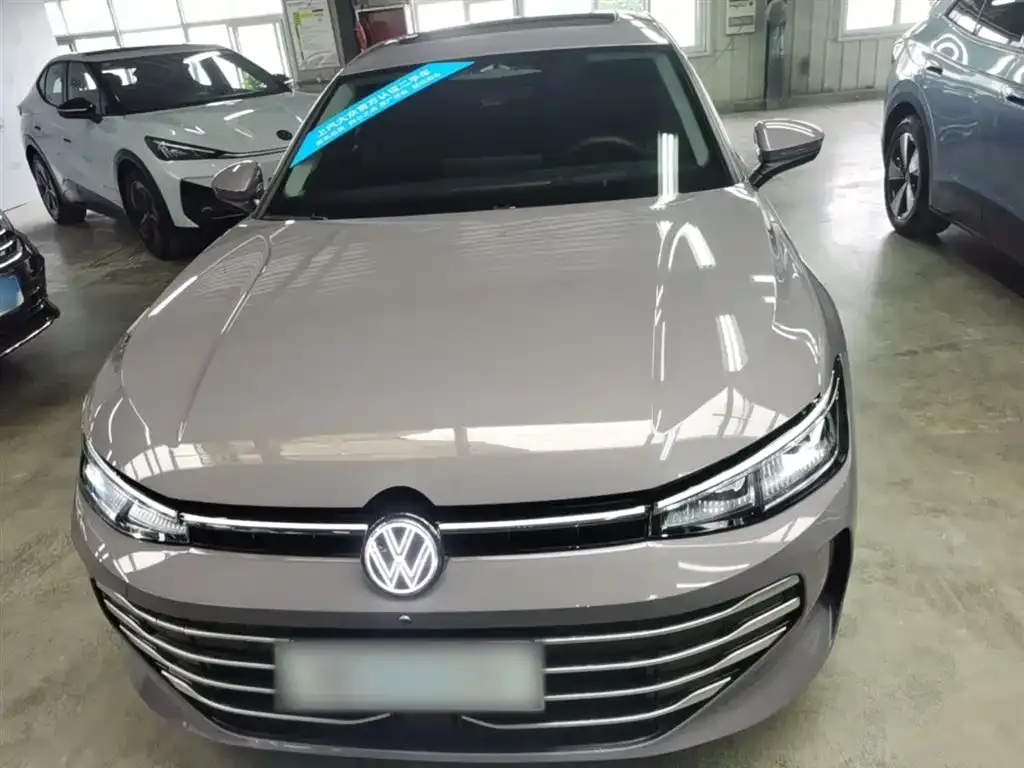 Volkswagen Passat — фото 4