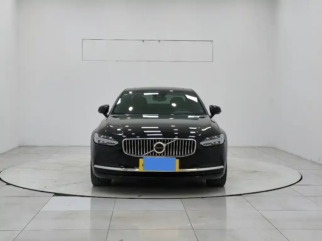 Volvo S90 — фото 8