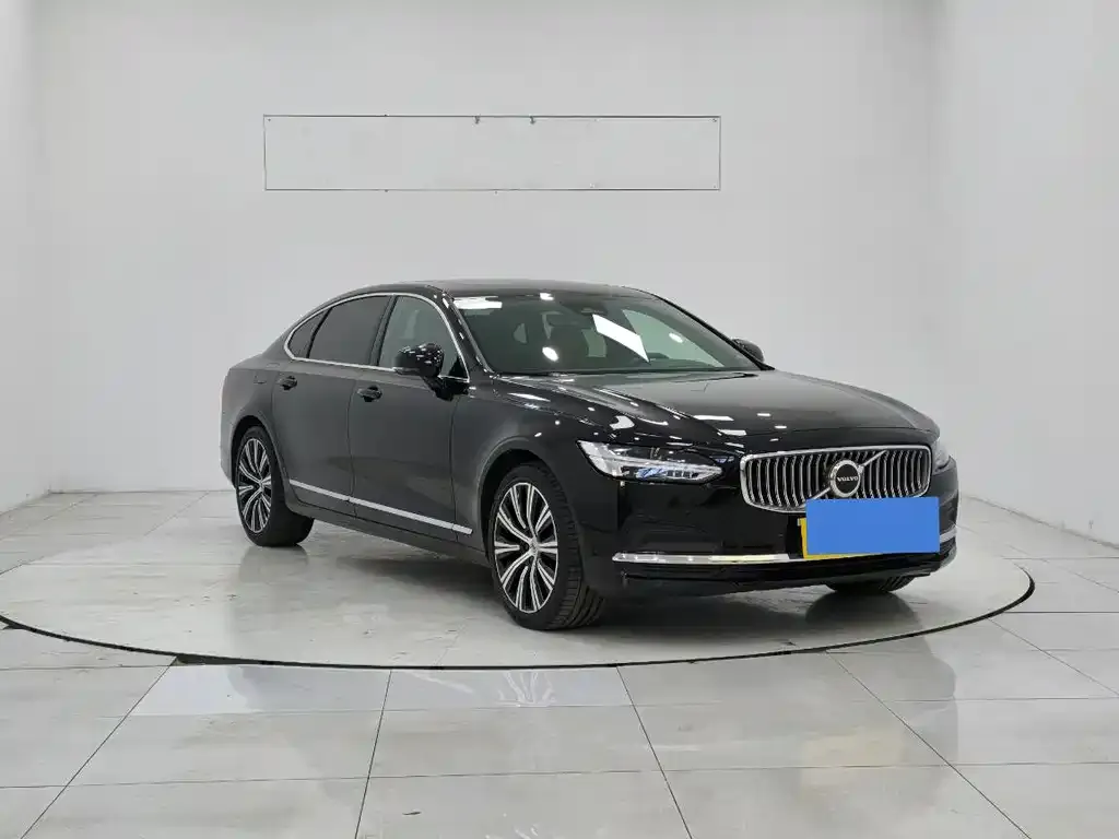Volvo S90 — фото 3