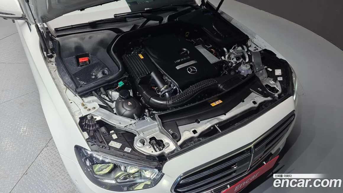 Mercedes-Benz E-Class 2023 из KR, фото 10