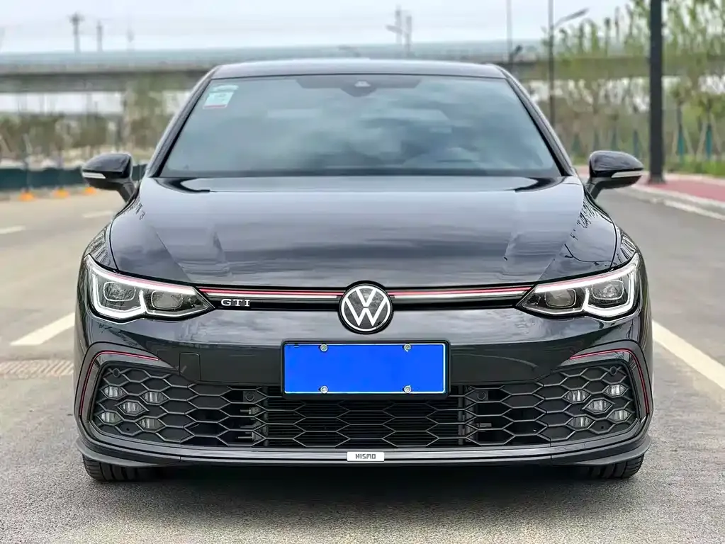 Volkswagen Golf GTI 2023 из CN, фото 3