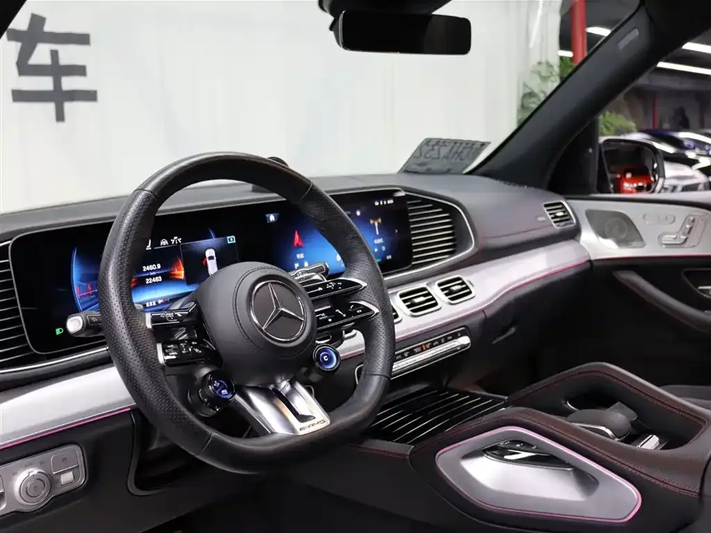 Mercedes-Benz GLE AMG — фото 9
