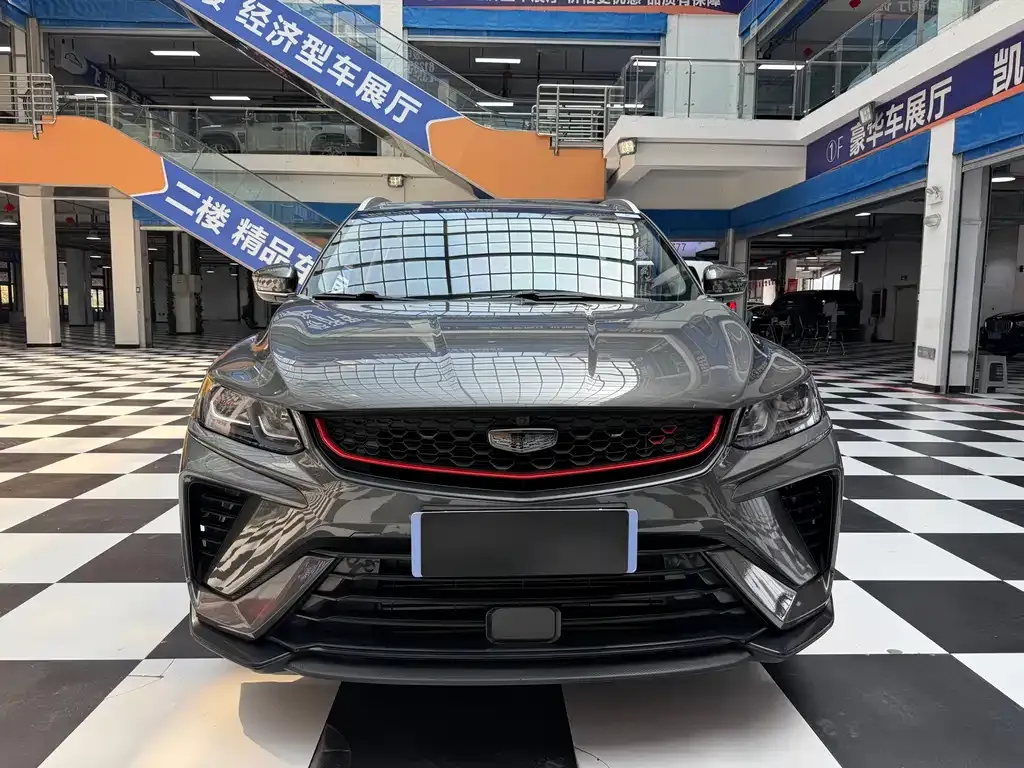 Geely Binyue — фото 4