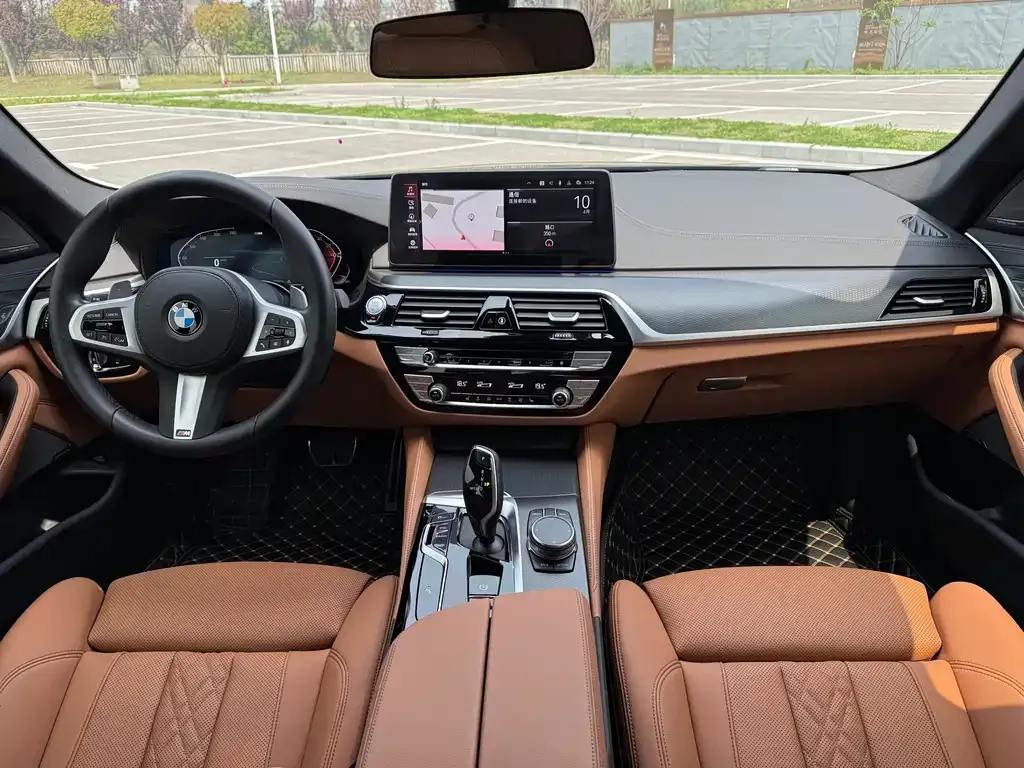 BMW 5 Series (Import) 2023 из CN, фото 6