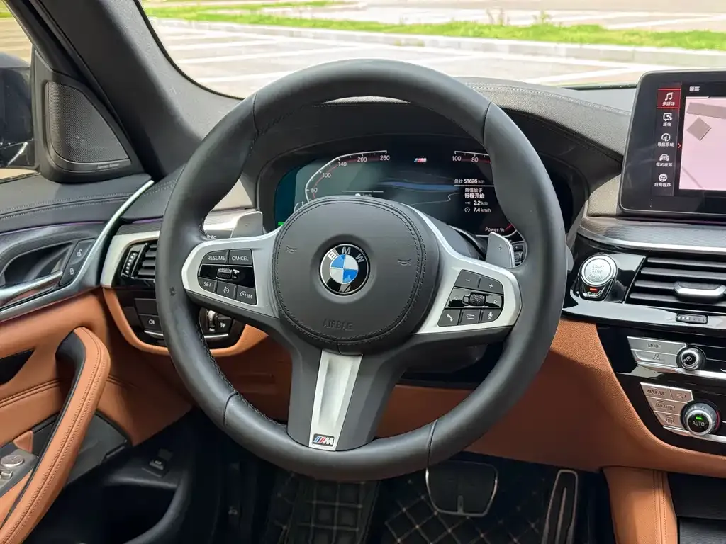 BMW 5 Series (Import) 2023 из CN, фото 3