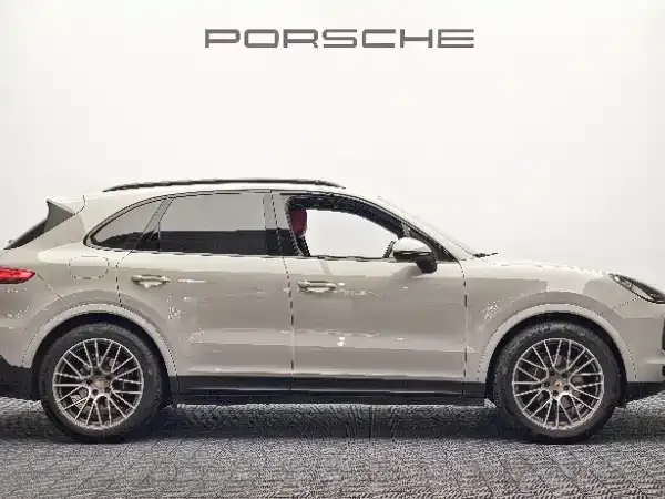 Porsche Cayenne — фото 9