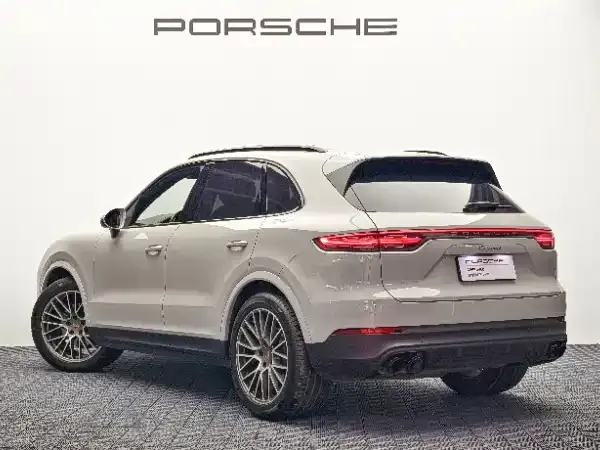 Porsche Cayenne — фото 8