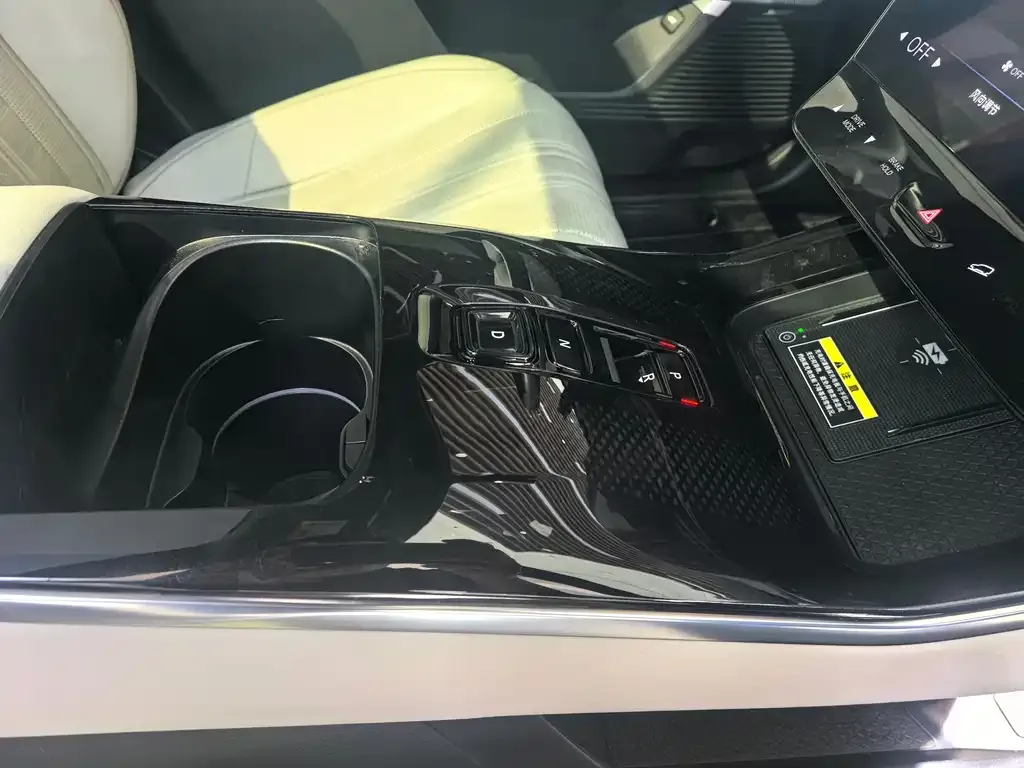 Honda S7 2025 из CN, фото 4