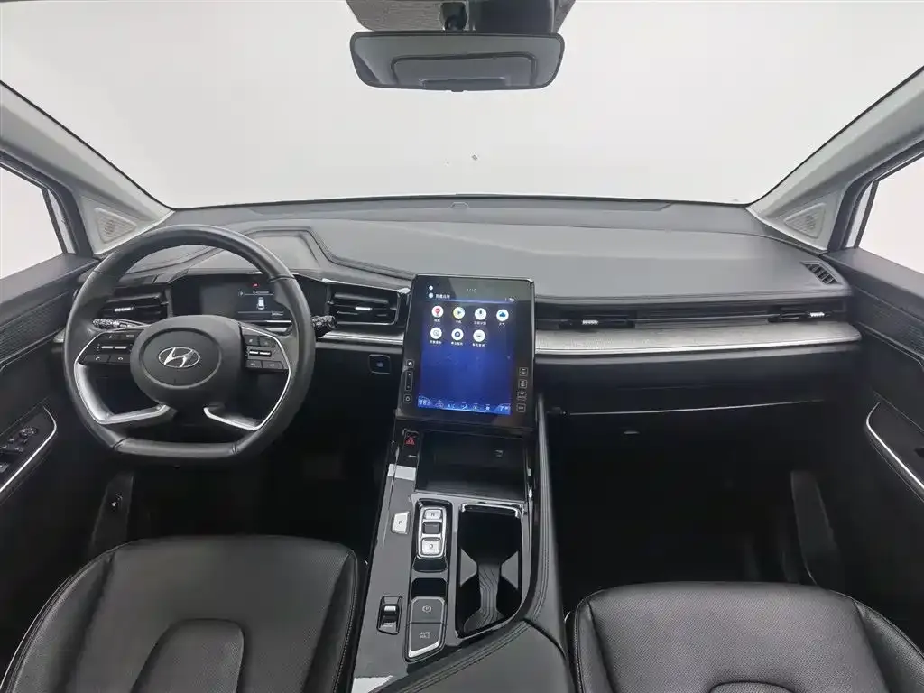 Hyundai Custo 2023 из CN, фото 8