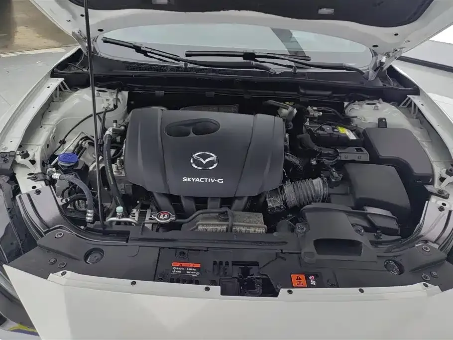 Mazda CX-4 2023 из CN, фото 9