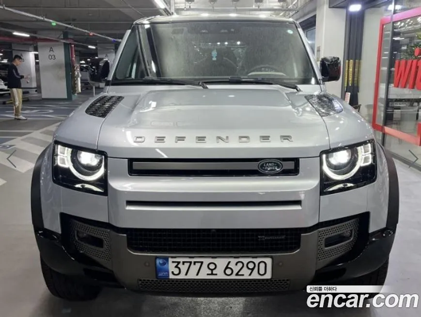 Land Rover Defender 2023 из KR, фото 2