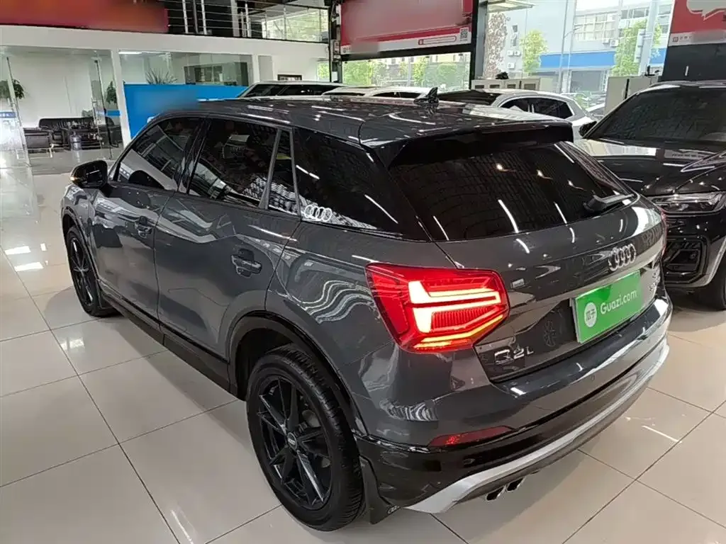 Audi Q2L 2021 из CN, фото 9