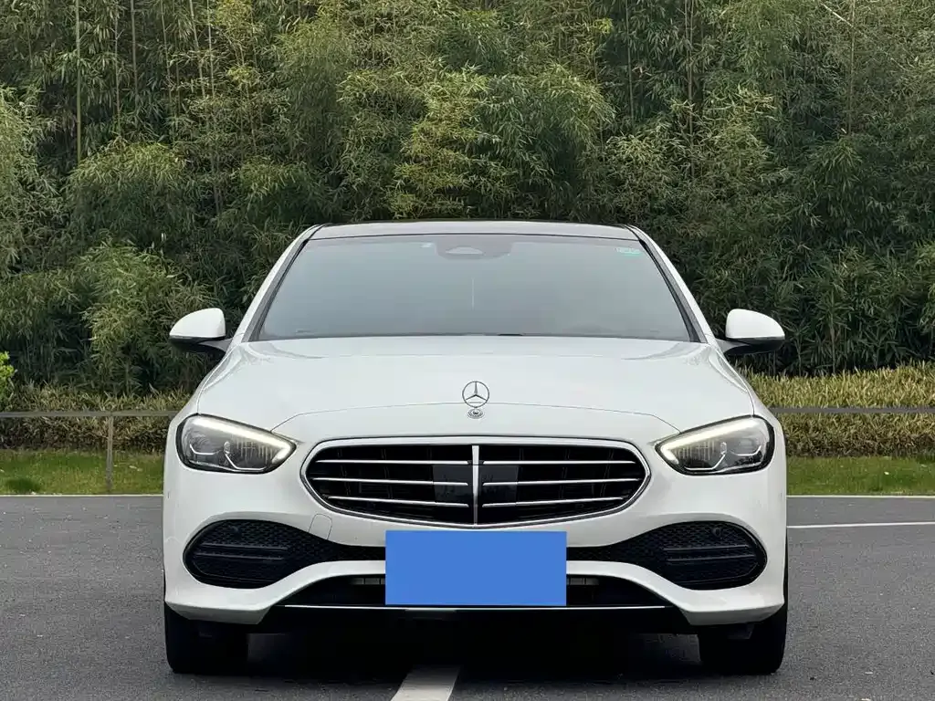 Mercedes-Benz C-Class — фото 10