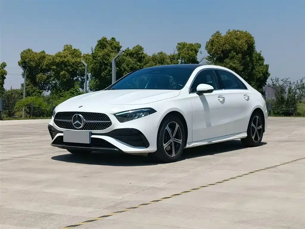 Mercedes-Benz A-Class — фото 8