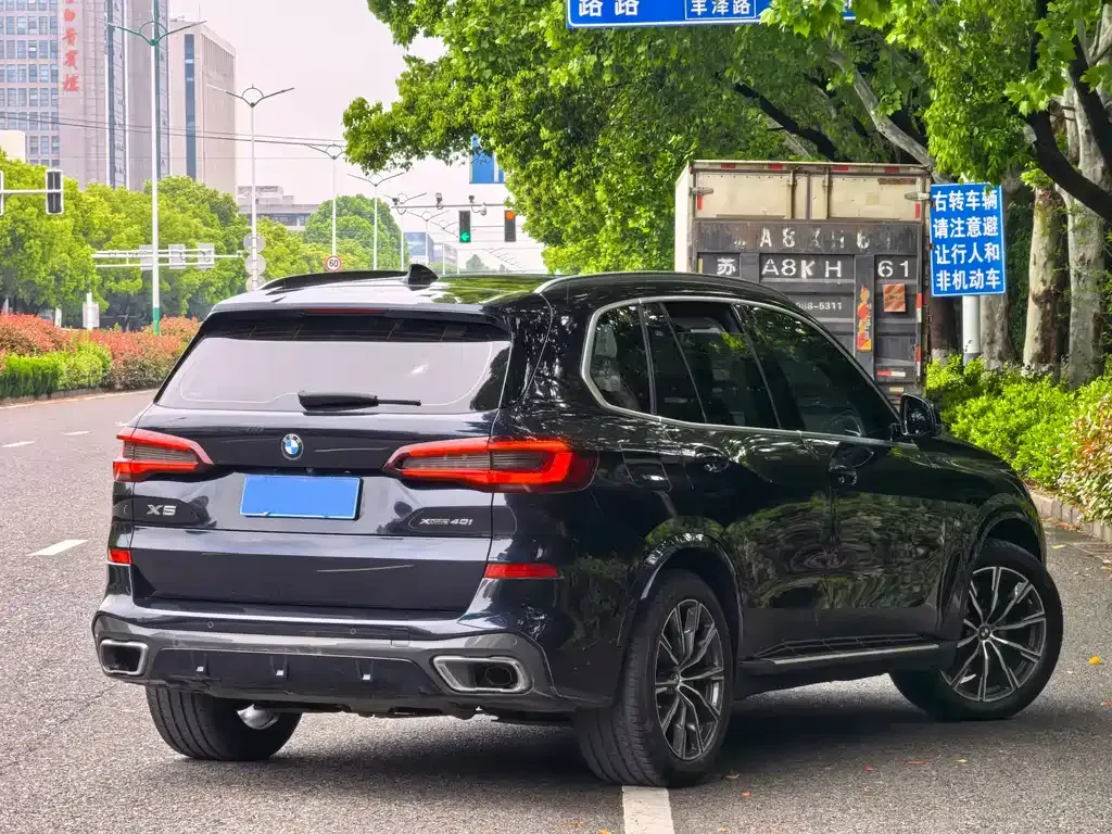 BMW X5 (Import) — фото 10