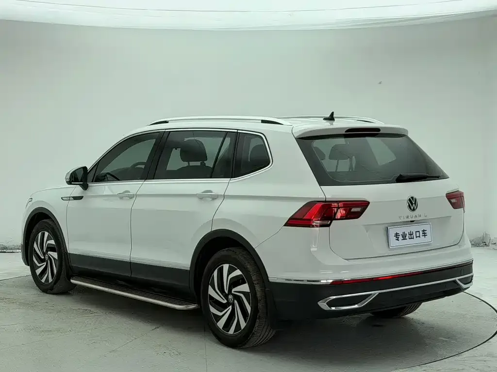 Volkswagen Tiguan L 2023 из CN, фото 8