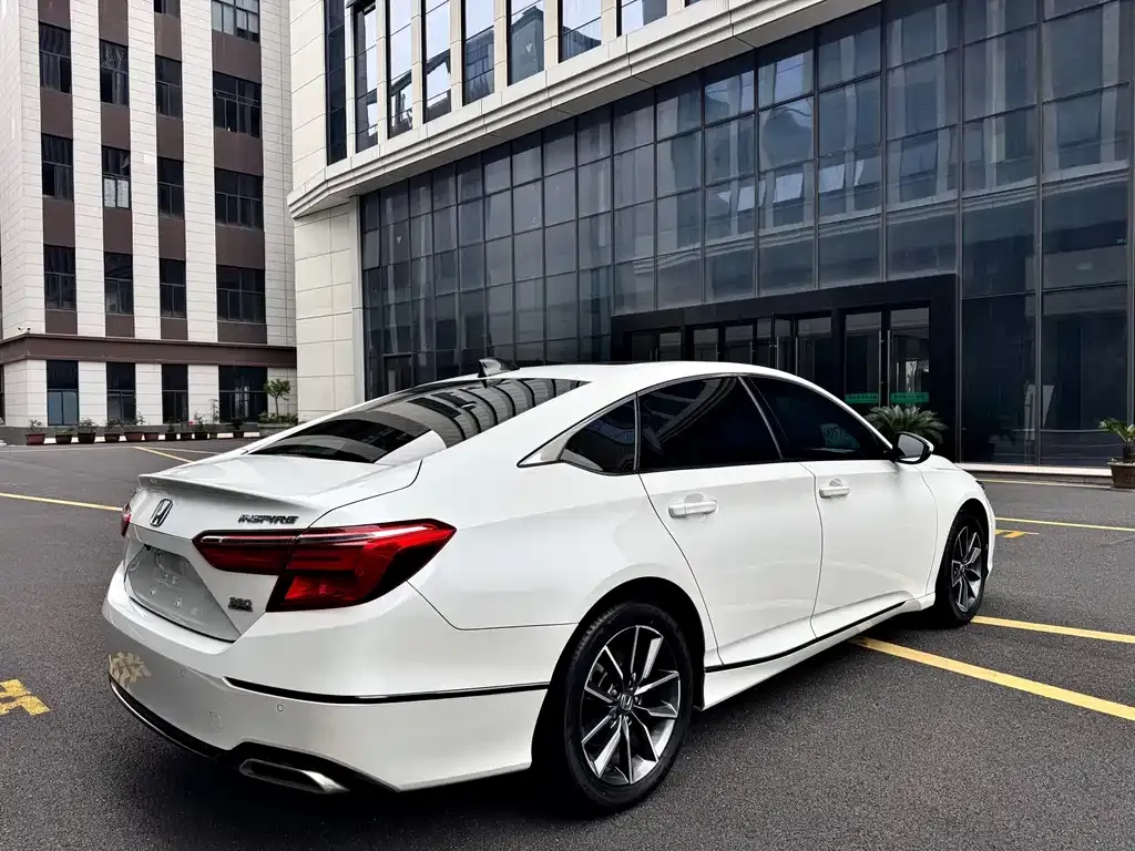 Honda Inspire 2023 из CN, фото 10
