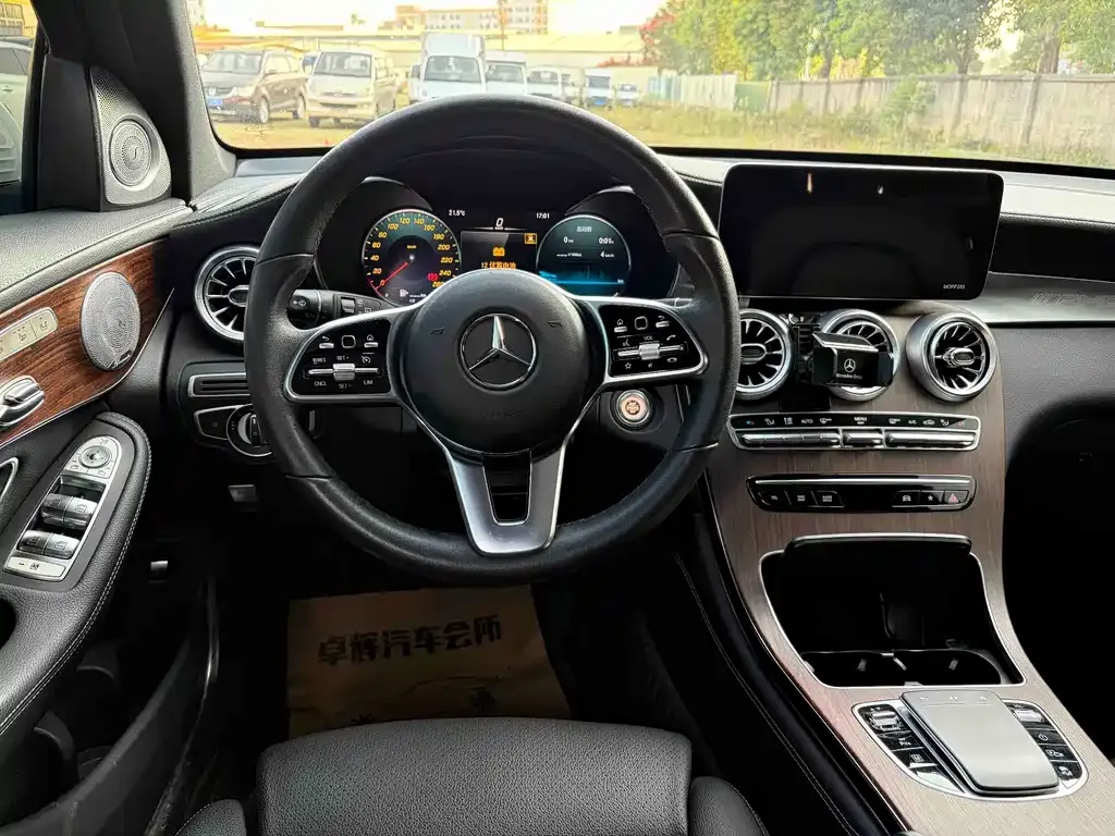 Mercedes-Benz GLC 2021 из CN, фото 3