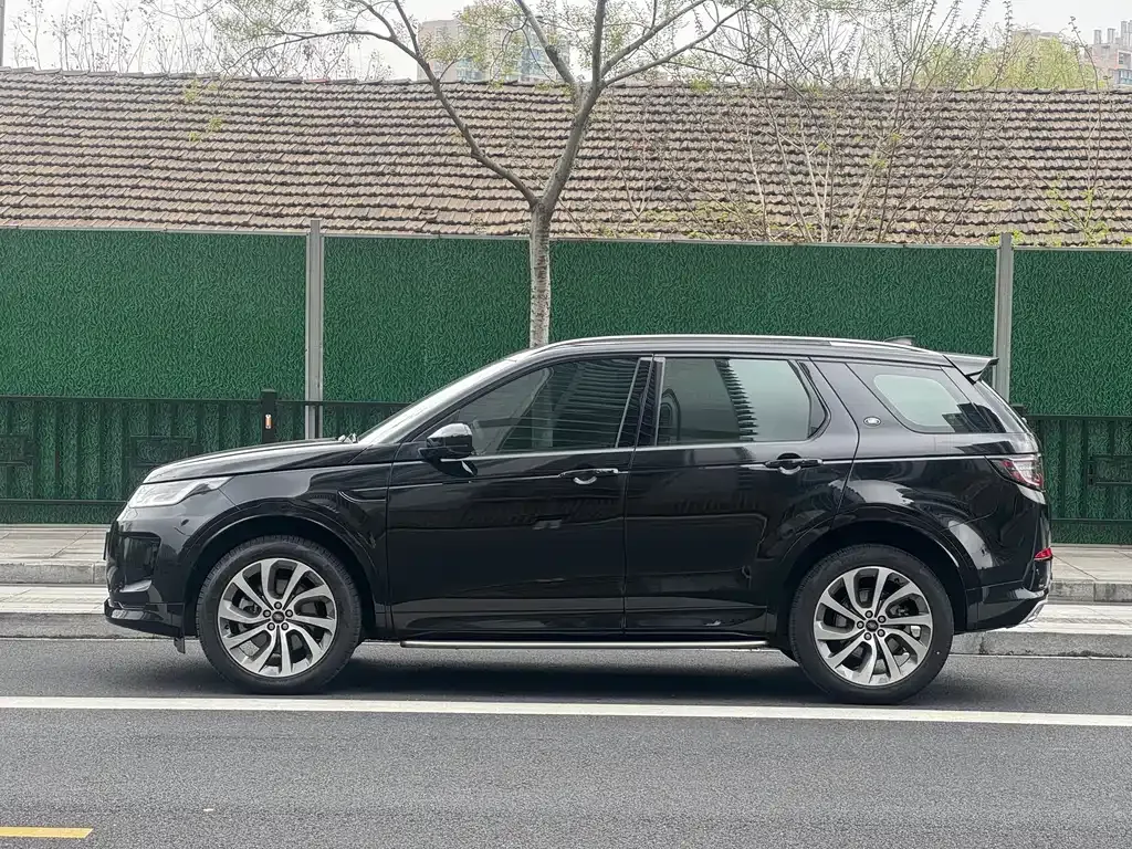 Land Rover Discovery Sport — фото 10